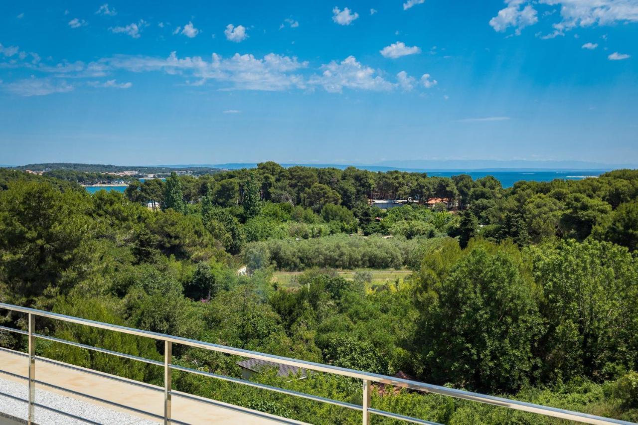 Apartments At Villa Frida Premantura Kültér fotó