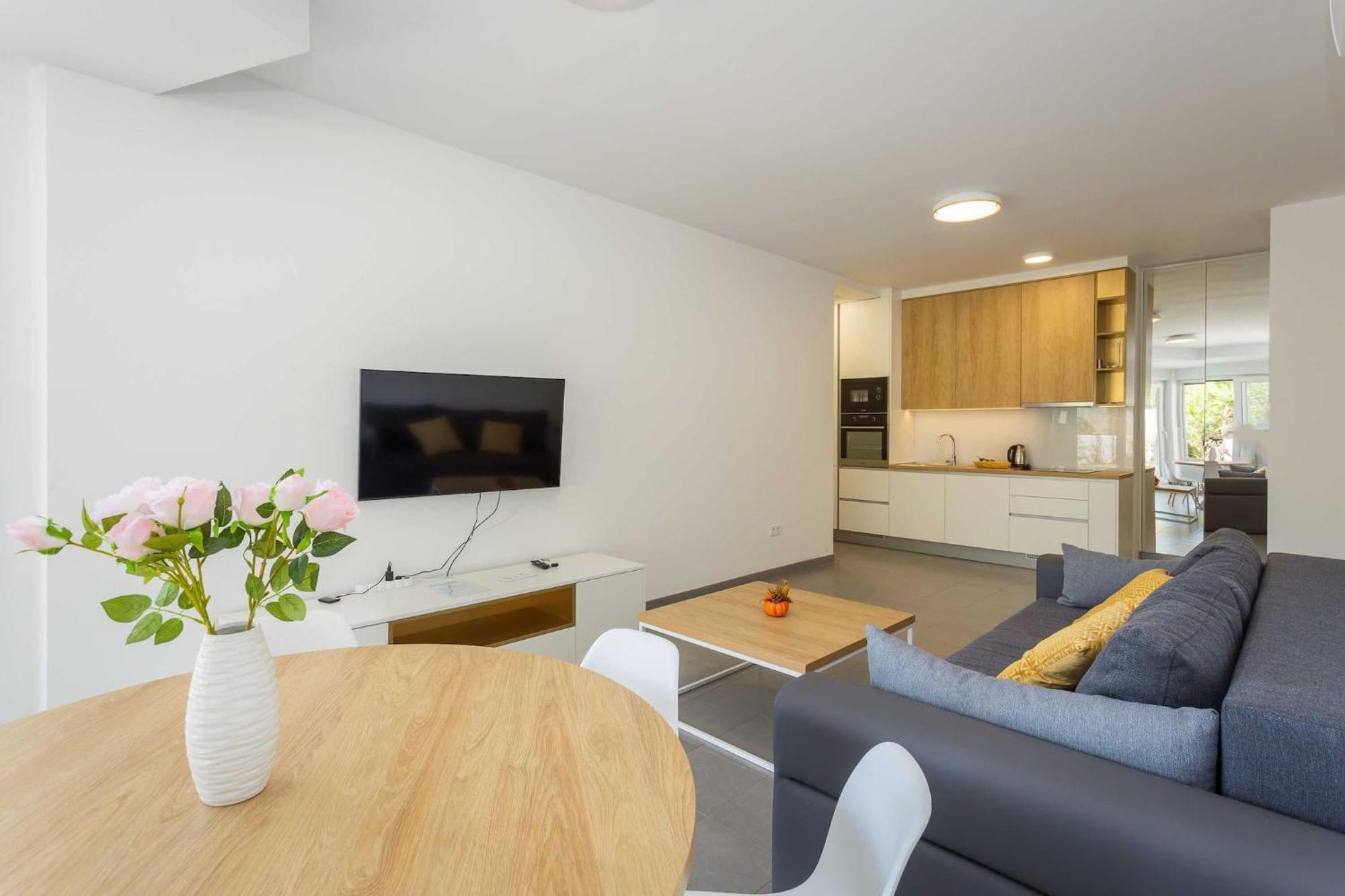 Apartments At Villa Frida Premantura Kültér fotó